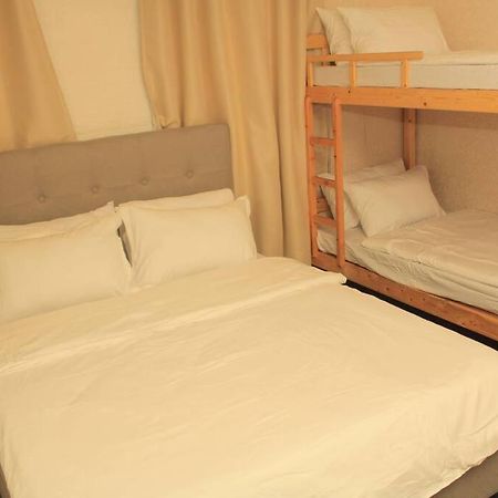 מנילה A2J Luxury 1Br Balcony Suite Near Venice Mall Bgc מראה חיצוני תמונה