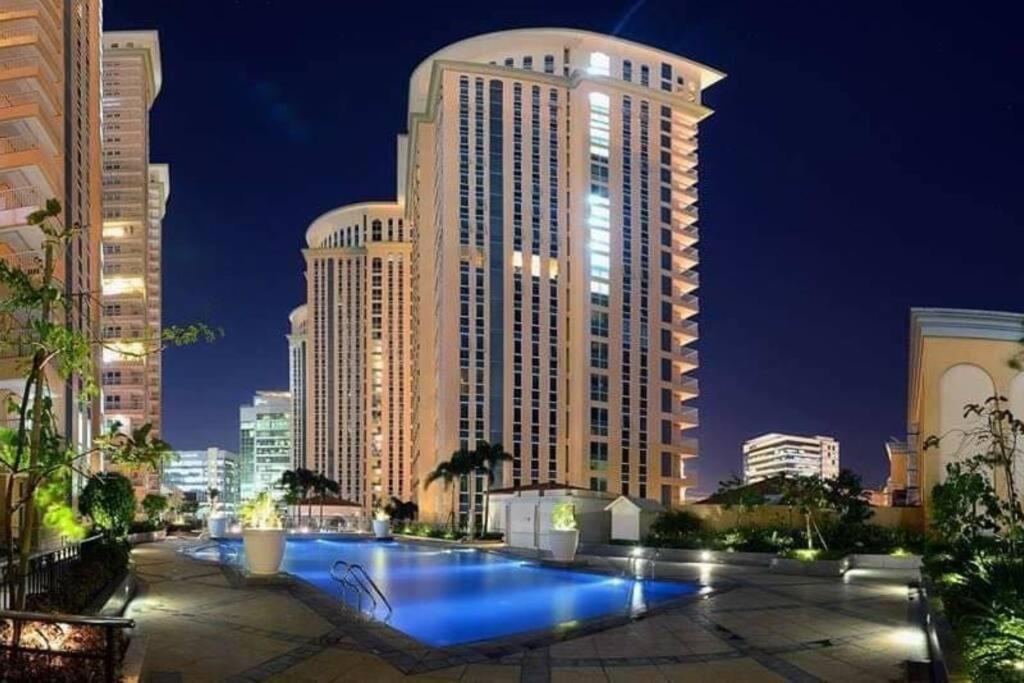 מנילה A2J Luxury 1Br Balcony Suite Near Venice Mall Bgc מראה חיצוני תמונה