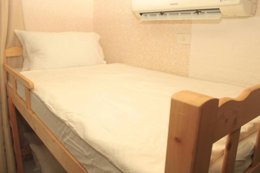 מנילה A2J Luxury 1Br Balcony Suite Near Venice Mall Bgc מראה חיצוני תמונה