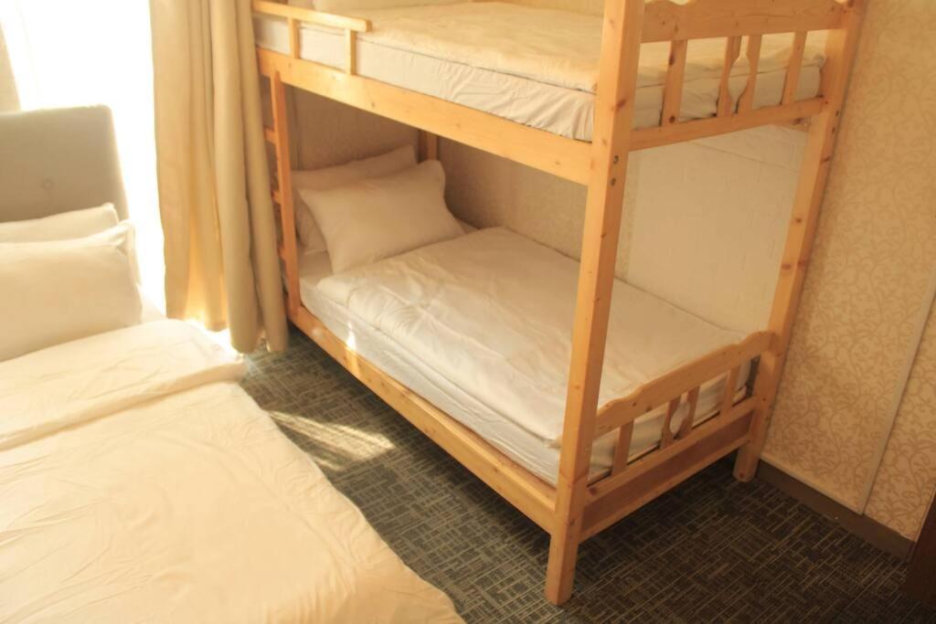 מנילה A2J Luxury 1Br Balcony Suite Near Venice Mall Bgc מראה חיצוני תמונה